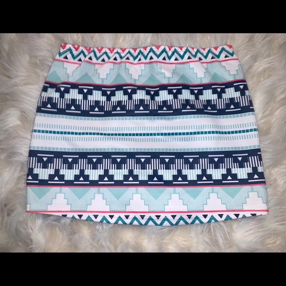 VIBRANT, AZTEC MINI SKIRT 🍭